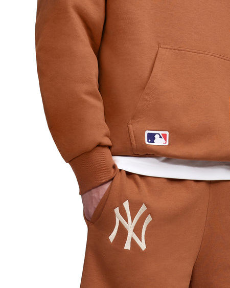 New York Yankees Essential Brown Shorts