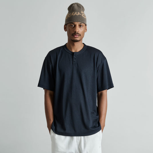 Galvin 2-Button Navy Henley Jersey - New Era Cap