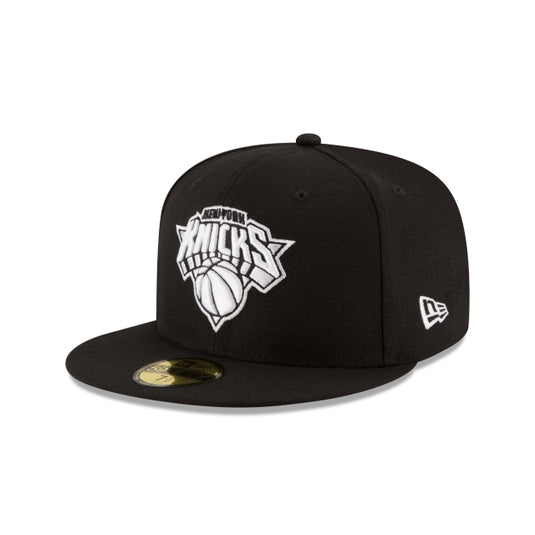 New York Knicks Black & White 59FIFTY Fitted Hat - New Era Cap