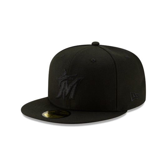 Miami Marlins 2019 Blackout Basic 59FIFTY Fitted Hat - New Era Cap