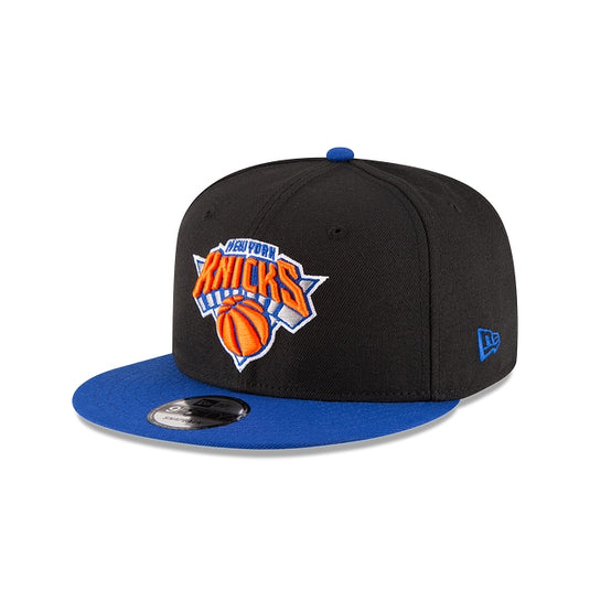 New York Knicks Two Tone 9FIFTY Snapback Hat - New Era Cap