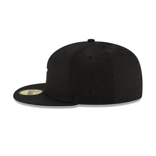 https://www.neweracap.com/cdn/shop/products/unnamed_8c9284c4-2dbf-4ad3-8c72-4f87d980bdc8_1445x.jpg?v=1681394043